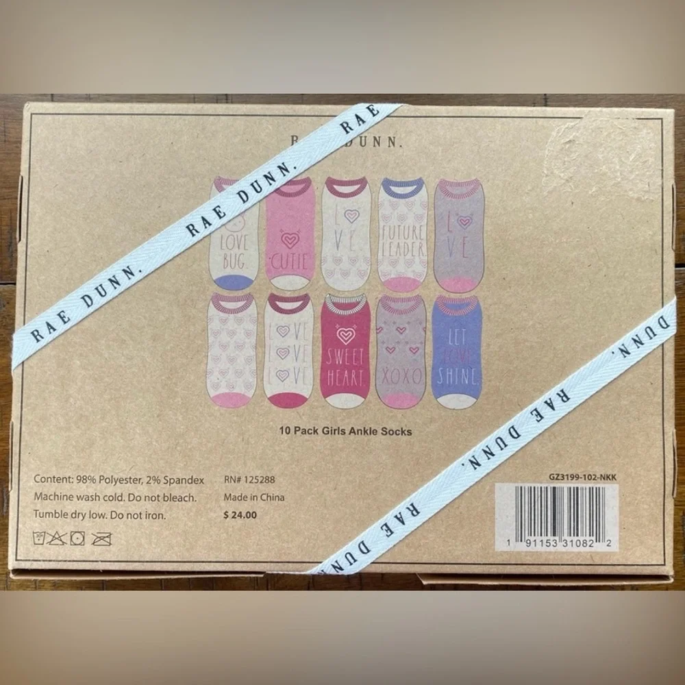 •NWT•Rae Dunn 10 Pack Girls Ankle Socks- Love Theme💘